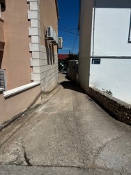 Photo of this report